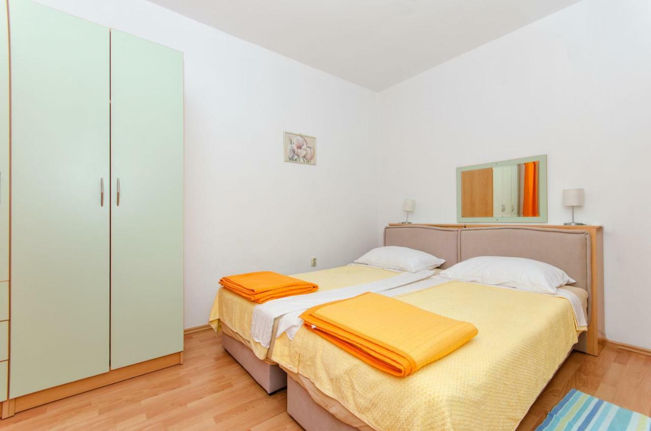 Apartments Marjan Brna Exterior photo
